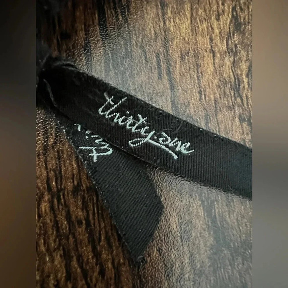 Thirty One | ladies crossbody handbag. - Picture 4 of 16